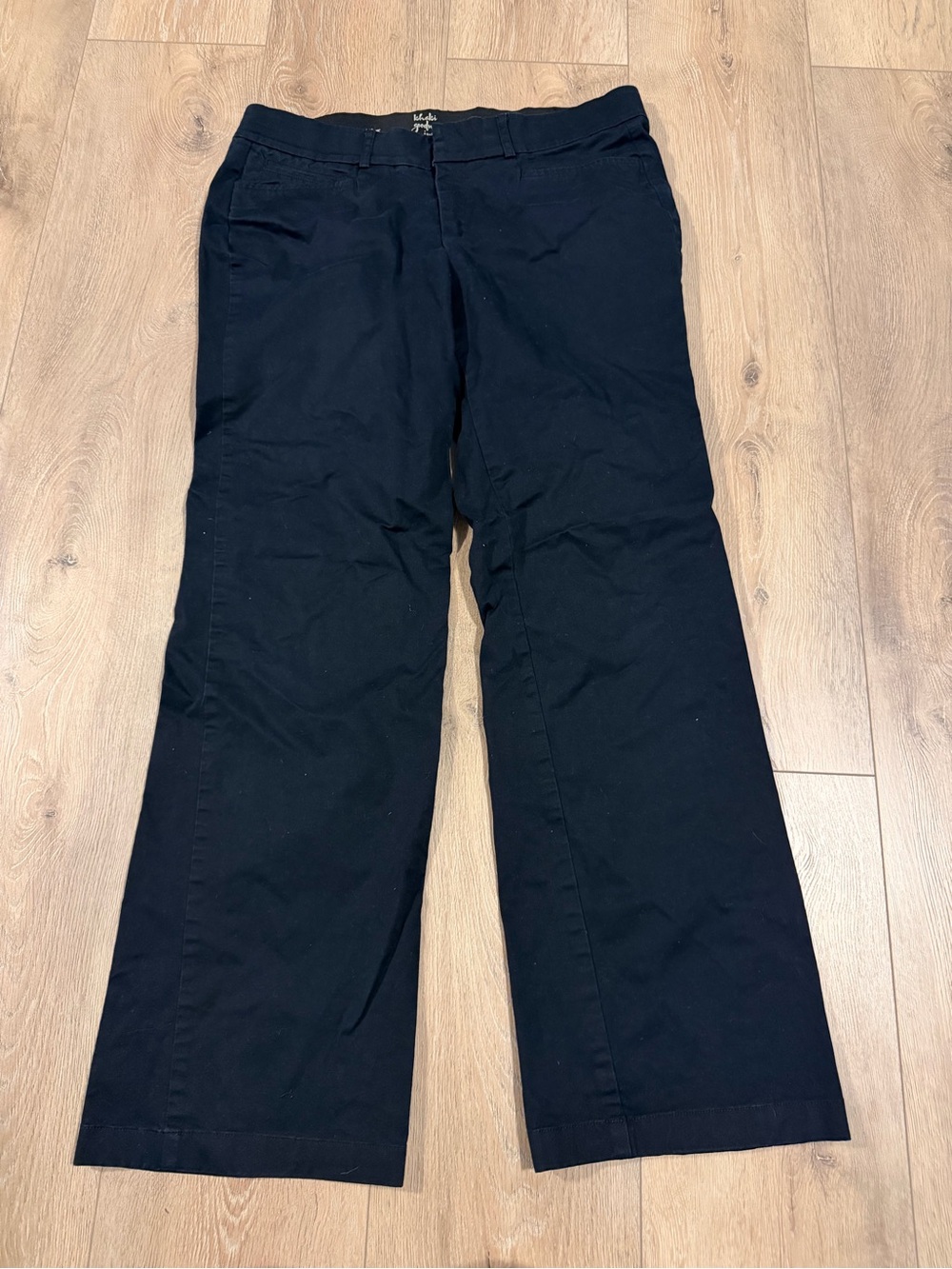 Dockers Women’s Straight-Leg Pants in Black